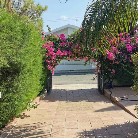 Penelope Villa Protaras